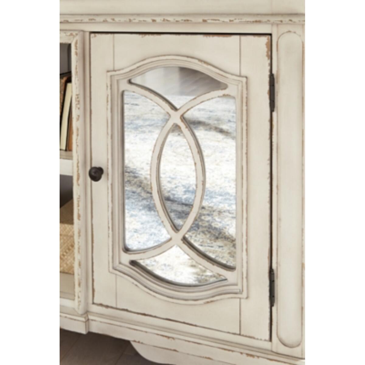 Realyn 62" TV Stand - Image 6