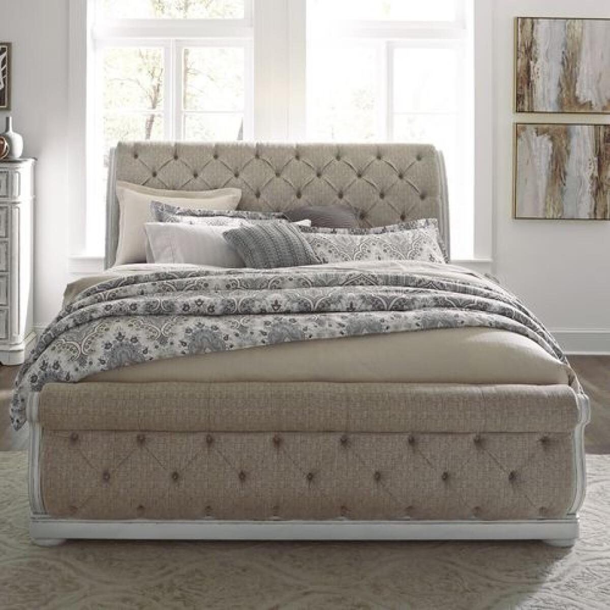 Magnolia Manor Uph Queen Sleigh Bed - Image 6