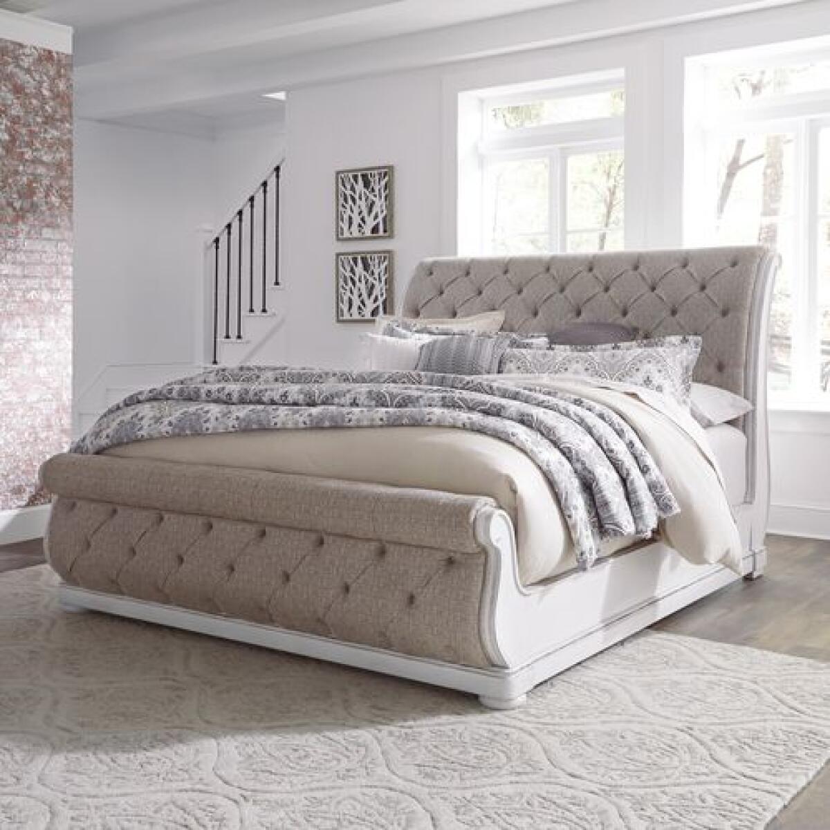 Magnolia Manor Uph Queen Sleigh Bed - Image 7