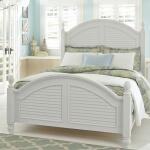 Summer House Queen Poster Bed - Image 4